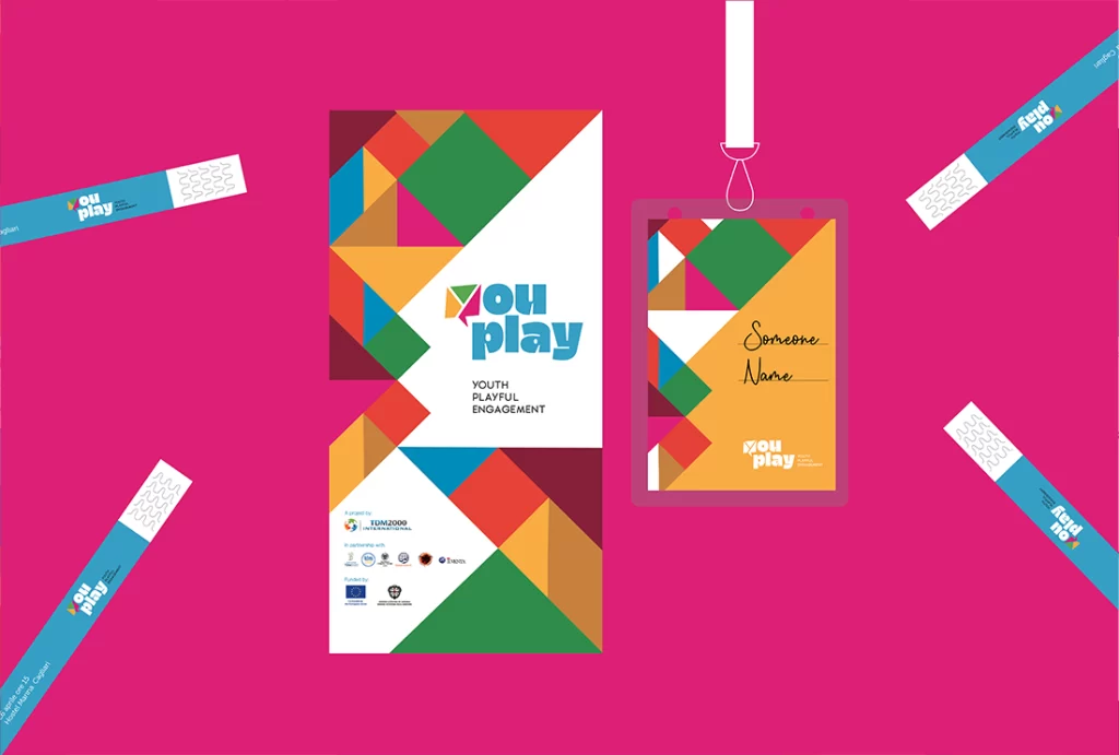 Roll-up e badge per il progetto "Youplay".